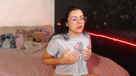 Snapshot of curlycool chatting on 02-14-25, 02:50 Max and Cata online show from 02-14-25, 02:50