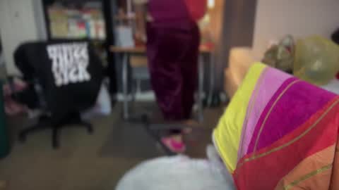 Kay online show from 12-07-24, 11:23