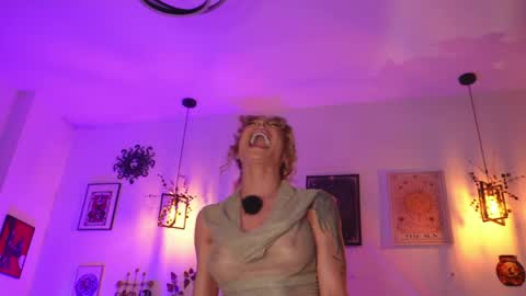 Natasha online show from 04-09-26, 07:03