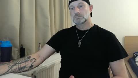 Curman85 online show from 03-08-25, 11:39