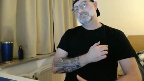 Curman85 online show from 04-04-26, 10:51