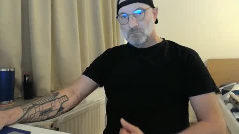 Curman85 online show from 04-20-26, 10:44