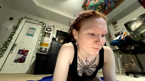 Snapshot of curryarches chatting on 09-22-25, 10:45 curryarches online show from 09-22-25, 10:45