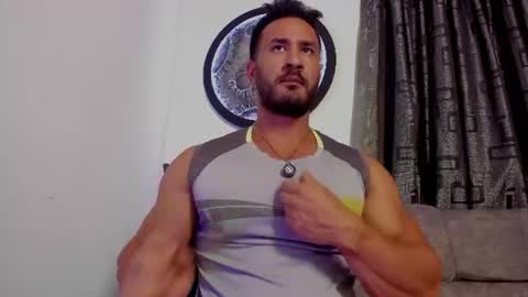 Snapshot of curt_x chatting on 06-29-26, 01:56 Curt online show from 06-29-26, 01:56
