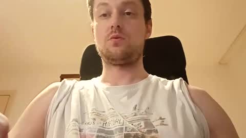Snapshot of curtisblack251 chatting on 02-19-25, 01:29 curtisblack251 online show from 02-19-25, 01:29