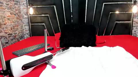 Alyanna  online show from 10-23-25, 12:26