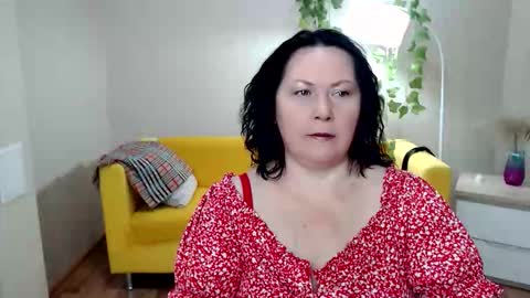 curvy_girlz online show from 11-14-25, 04:22