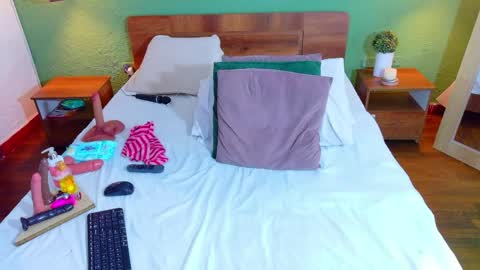 Danna online show from 04-09-26, 06:57