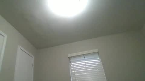 Snapshot of curvyychocolate chatting on 01-02-25, 10:44 curvyychocolate online show from 01-02-25, 10:44