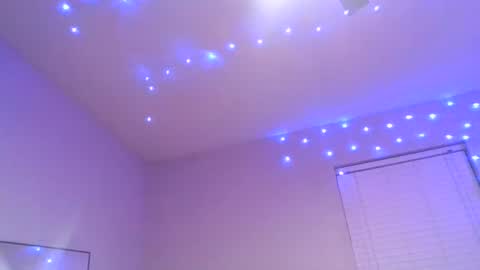 Snapshot of curvyychocolate chatting on 01-25-25, 12:06 curvyychocolate online show from 01-25-25, 12:06