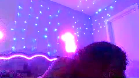 Snapshot of curvyychocolate chatting on 02-16-25, 11:16 curvyychocolate online show from 02-16-25, 11:16