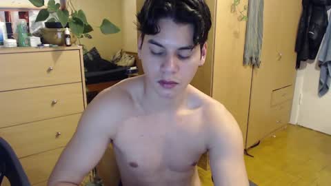 Tomas online show from 12-31-24, 08:02