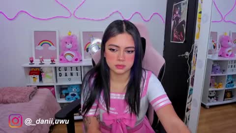 Snapshot of cute_dani__ chatting on 01-31-25, 11:13 Dani online show from 01-31-25, 11:13