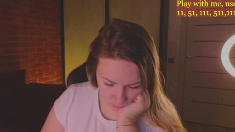 Snapshot of cute_darina chatting on 12-20-24, 01:58 Everyday stream in the same time online show from 12-20-24, 01:58