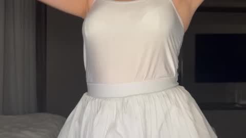 Emily online show from 02-12-26, 08:04