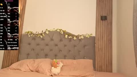 Snapshot of cute_emmma chatting on 05-03-26, 11:38 Emma online show from 05-03-26, 11:38