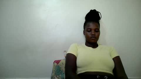 Snapshot of cute_heaven chatting on 10-08-25, 08:45 cute_heaven online show from 10-08-25, 08:45