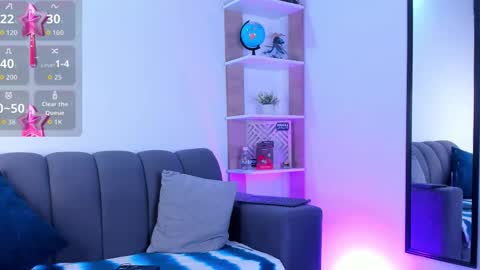 Cute horny1 online show from 02-16-26, 11:28