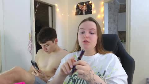 Snapshot of cute_junk chatting on 02-25-25, 05:30 Kite and Jack online show from 02-25-25, 05:30