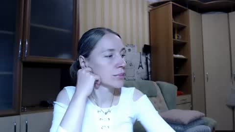 Snapshot of cute_lion_ chatting on 06-20-26, 12:30 cute_lion_ online show from 06-20-26, 12:30