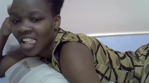 cute_marion online show from 02-25-25, 05:47