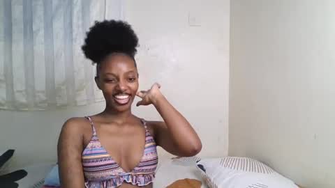 Snapshot of cute_messy chatting on 06-24-26, 10:42 cute messy online show from 06-24-26, 10:42