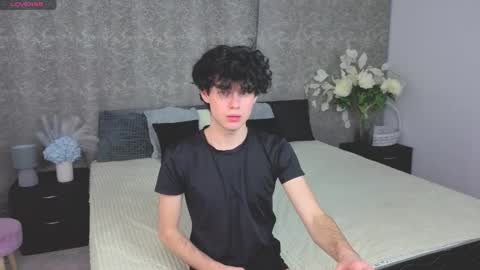 Mike online show from 12-04-25, 05:32