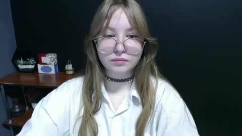 Veronica online show from 01-27-25, 07:14