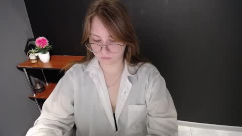 Veronica online show from 02-27-25, 11:10