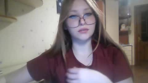 Veronica online show from 05-30-26, 07:44