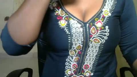 alia online show from 04-24-26, 02:03