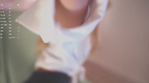 Snapshot of cute_pie_an chatting on 09-21-25, 08:43 AN online show from 09-21-25, 08:43