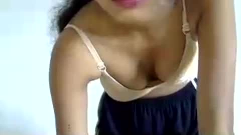 ruhi online show from 06-19-26, 02:27