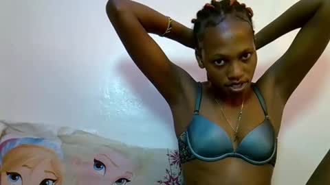 cutie online show from 10-12-25, 11:42