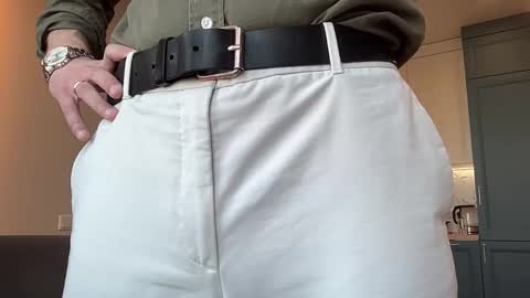 cute_skywalker online show from 03-26-26, 06:41