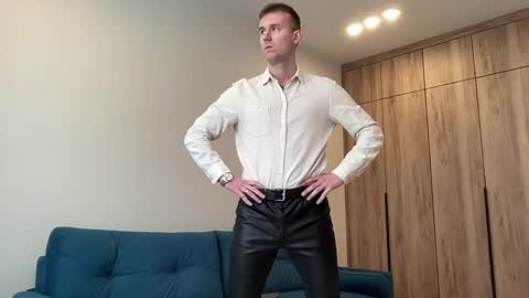 cute_skywalker online show from 04-04-26, 10:02