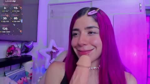 katalinda montt online show from 04-08-26, 06:57