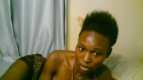 Snapshot of cute_tasha chatting on 06-11-26, 04:43 cute_tasha online show from 06-11-26, 04:43