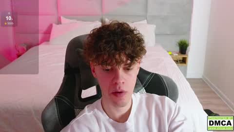 Thomas -  online show from 01-30-25, 08:21