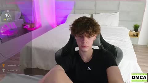 Thomas -  online show from 03-11-25, 10:31