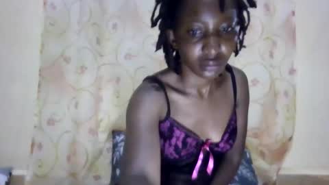 cute_xeniah online show from 09-14-25, 12:21