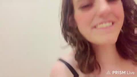 Snapshot of cutealisandra chatting on 06-18-26, 01:28 cutealisandra online show from 06-18-26, 01:28
