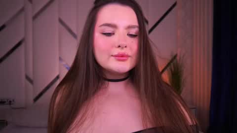 Amber online show from 03-05-25, 03:18