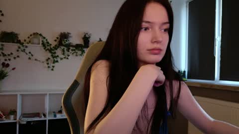 Snapshot of cuteanie chatting on 06-30-26, 06:31 Anie online show from 06-30-26, 06:31