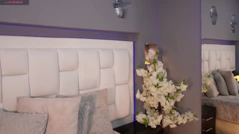 CuteArii online show from 06-11-26, 08:29