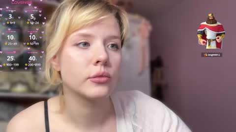 Amy online show from 03-12-25, 04:56