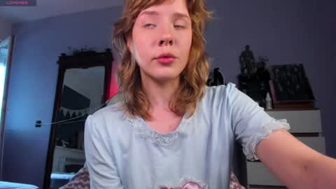 Amy online show from 06-27-26, 04:12