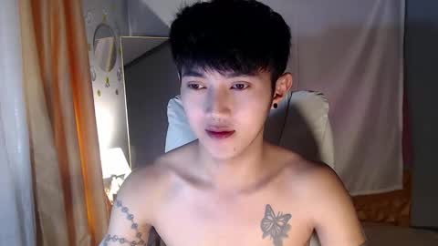 Steph online show from 10-03-25, 01:35