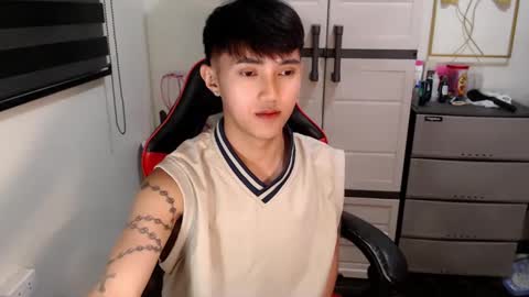Snapshot of cuteasiancock98 chatting on 05-16-26, 07:05 Steph online show from 05-16-26, 07:05