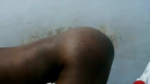 Snapshot of cuteavrill chatting on 07-12-26, 06:10 Avrill online show from 07-12-26, 06:10